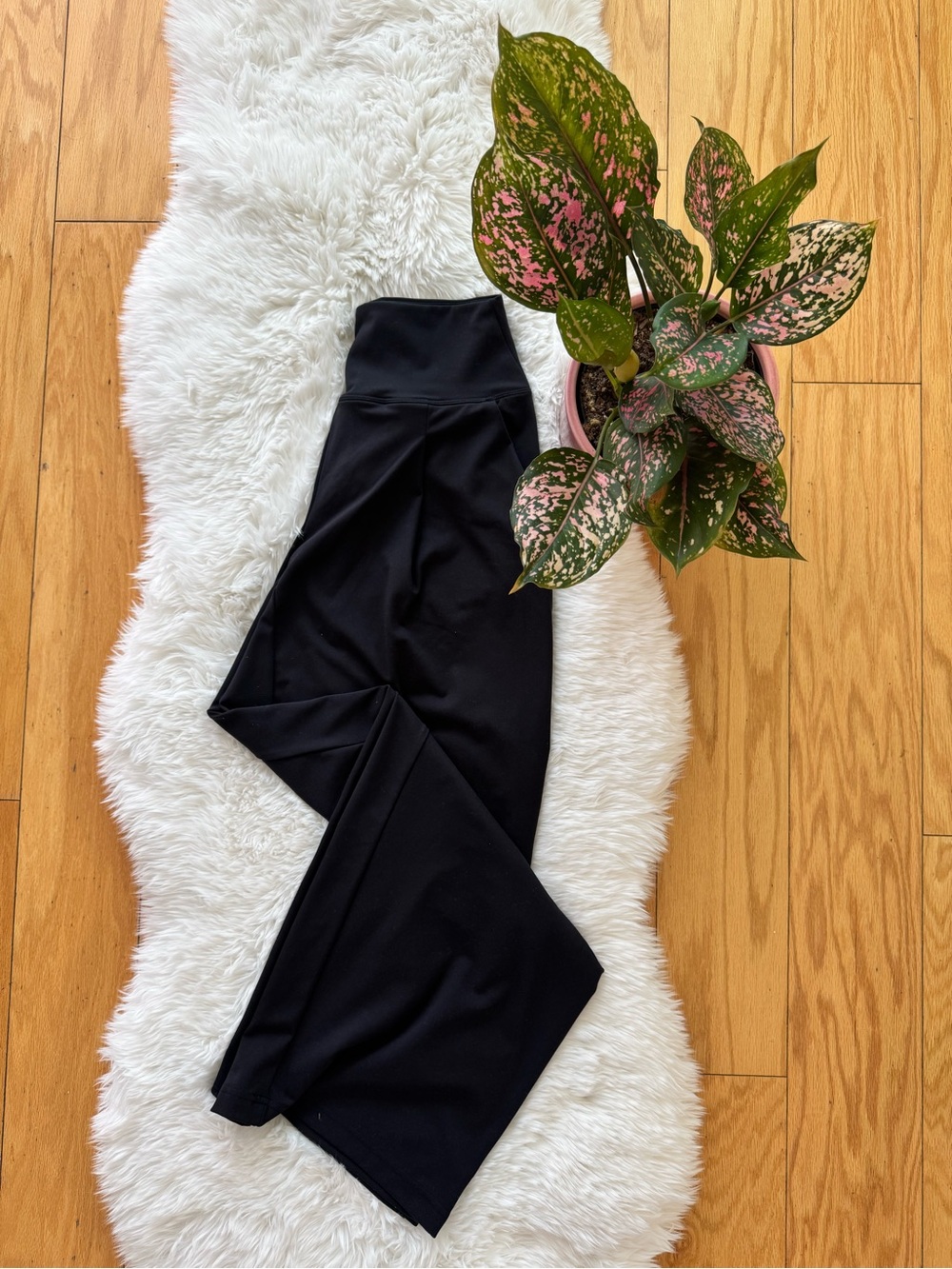 Women’s High-Waist Black Yoga Pants